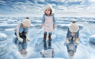 Картинка Just a frozen lake, девочки, снег, лёд