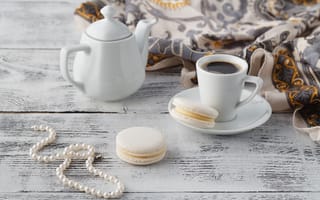 Картинка чайник, кофе, бусы, печенье, платок, чашка