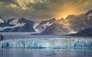 Картинка холод, лед, лучи, море, облака, свет, снег, зима