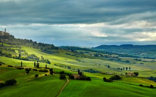 Картинка Италия, домики, Тоскана, поля, зелень, луга, деревья