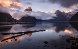 Картинка облака, горы, водоем, отражение