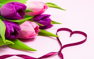Картинка любовь, цветы, heart, love, сердце, flowers, букет, тюльпаны, ribbon, romantic, tulips, pink, purple, лента