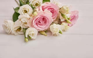 Картинка стол, букет, розовые, эустома, Yarovoy Aleksandr, белые