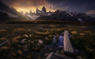 Картинка трава, вода, доски, горы, пейзаж, природа, камни, Аргентина