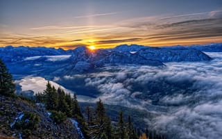 Картинка облака, деревья, Альпы, утро, Grundlsee, восход, Austria, Alps, Styria, Озеро Грундльзе, рассвет, горы, Австрия, озеро, Штирия