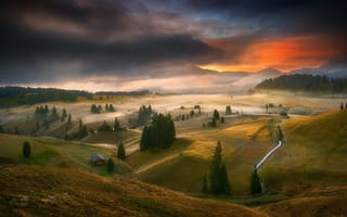 Картинка лес, Krzysztof Browko, закат, небо, дом, поля, горы, луга