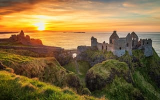 Картинка море, пейзаж, руины, Ирландия, замок Данлюс, закат, скалы, Dunluce Castle, 