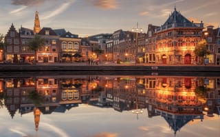Картинка ночь, Амстердам, Нидерланды, отражение, река, дома