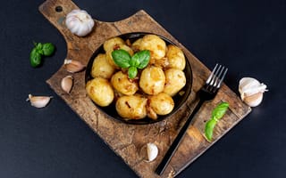 Обои чеснок, картофель, базилик