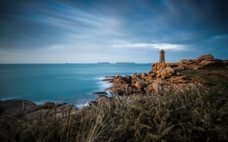Картинка побережье, Франция, Ploumanac'h, маяк, Brittany, Бретань