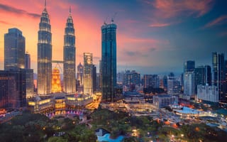 Картинка ночь, панорама, небоскребы, Куала Лумпур, Малайзия