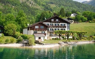 Картинка Коттедж на берегу озера Вольфганзе, Австрия