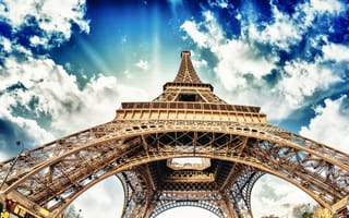 Картинка Париж, Эйфелева башня, голубое небо, облака, Франция, 4к