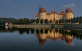 Обои Германия, город, Дрезден, вода, река, замок, Замок Морицбург, Moritzburg Castle