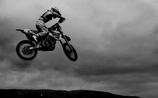 Картинка black, white, motocross, jump