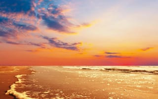 Картинка берег, sunset, beach, песок, облака, вода, sand, sky, clouds, закат, water, небо