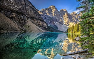 Картинка красивое озеро, Valley of the Ten Peaks, изумрудная вода, Canada, горы, Канада, Alberta, скалы, Moraine lake