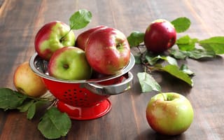 Картинка яблоки, посуда, листья, стол, фрукты