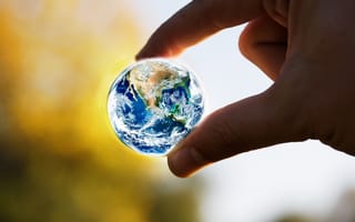 Картинка земля, пальцы, рука, земной шар