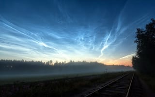 Картинка Железная дорога, небо, утро, деревья, облака, рельсы