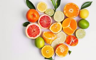 Картинка кусочки фруктов, сорт цитрусовых, белый, плоская планировка, красочный, здоровая пища, яркий, листья цитрусовых, питание, свежие продукты, вид сверху, еда, грейпфруты, дольки мандарина, лимоны, лаймы, апельсины, ИИ искусство