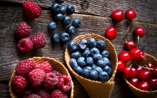 Обои fresh, berries, ягоды, черешня, клубника, малина, черника
