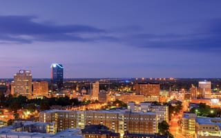 Картинка город, ночь, пейзаж, архитектура, огни, небо, здания