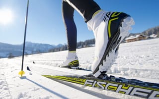 Картинка лыжи, зима, спорт, снег, активный отдых, горные лыжи, пейзаж