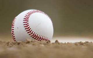 Картинка бейсбол, мяч, спорт, песок, игра, лето, атмосфера