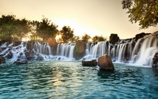 Картинка водопад, природа, пейзаж, вода, закат, камни, деревья