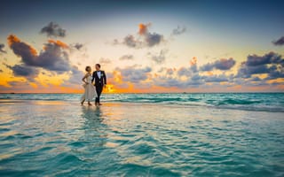 Картинка свадьба, море, закат, пара, пляж, романтика, природа