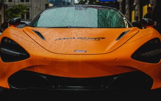 Картинка машина, Макларен, спорткар, дождь, город, оранжевый, автомобиль