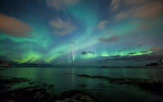 Картинка северное сияние, ночное небо, звезды, природа, водоем, пейзаж, красота