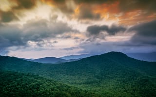 Картинка природа, горы, пейзаж, облака, закат, лес, вид