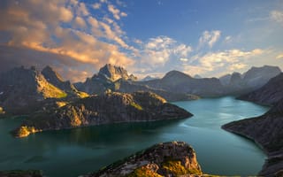 Картинка пейзаж, горы, озеро, природа, небо, облака, закат