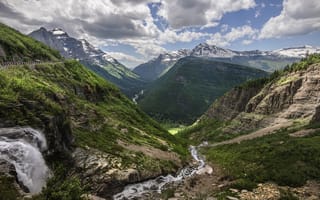 Картинка горы, природа, пейзаж, водопад, долина, небо, облака, лес, зеленый, снег