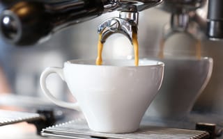 Картинка кофе, эспрессо, чашка, приготовление, напиток, бариста, аромат