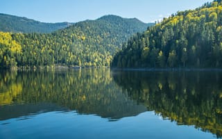Картинка озеро, природа, горы, отражение, лес, осень, пейзаж
