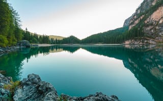 Картинка озеро, природа, горы, лес, отражение, пейзаж, камни