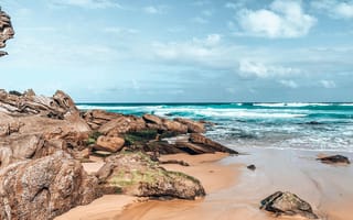 Картинка пляж, море, скалы, пейзаж, природа, небо, песок