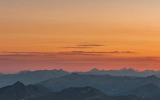 Картинка горы, закат, пейзаж, природа, небо, облака, горизонт