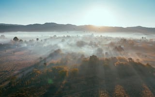 Картинка природа, утро, туман, горы, свет, пейзаж, поля