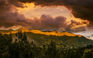 Картинка горы, закат, природа, пейзаж, облака, лес, красота