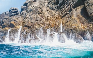 Картинка море, скалы, волны, природа, пейзаж, океан, водопад