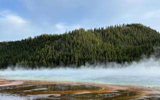 Картинка природа, горы, озеро, туман, лес, пейзаж, гейзер