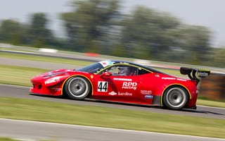 Картинка гонка, автомобиль, спорткар, Феррари, скорость, трасса, мотор, автоспорт, красный, драйв