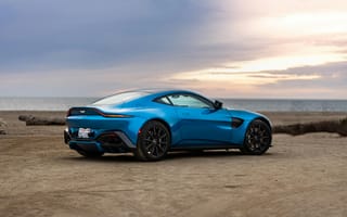 Картинка автомобиль, спорткар, Aston Martin, синий, пейзаж, пляж, дизайн