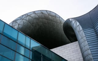 Картинка архитектура, современный, здание, дизайн, металл, стекло, формы