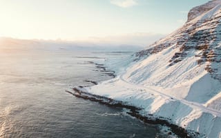 Картинка пейзаж, гора, снег, океан, природа, зима, дорога