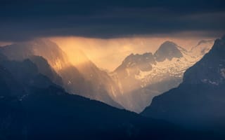 Картинка горы, природа, пейзаж, закат, облака, свет, мгла